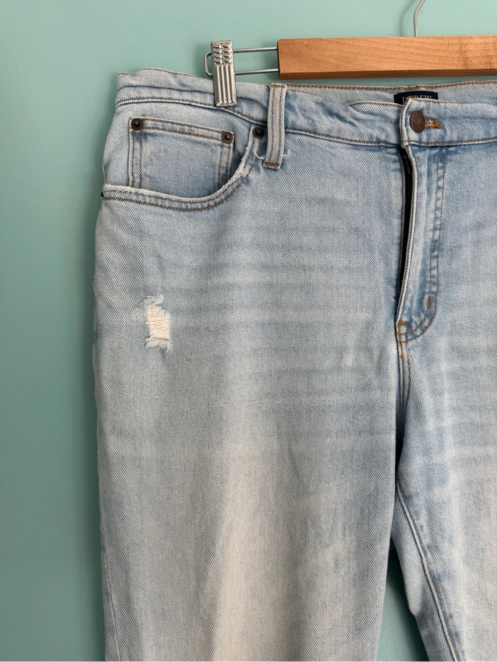 J.Crew 9” Mid-Rise Skinny Jeans Women’s Size 31 Light Wash Distressed Stretch
